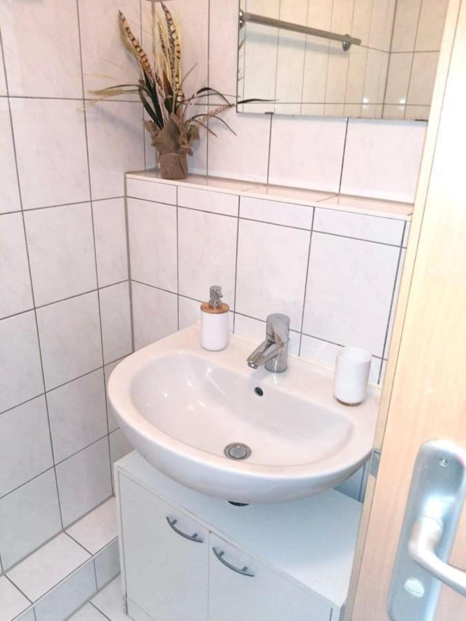 Appartement Bahnhof ไมนซ์ ภายนอก รูปภาพ